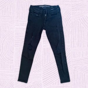 American Eagle black ripped skinny jeans
